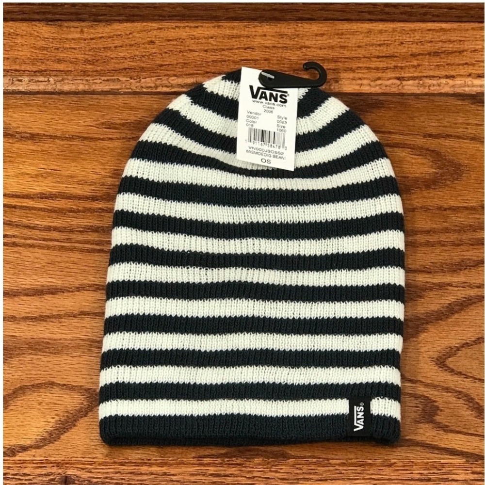 Vans Mismoedig Beanie Navy Blue White Striped Knit Hat VN000J3C5S2